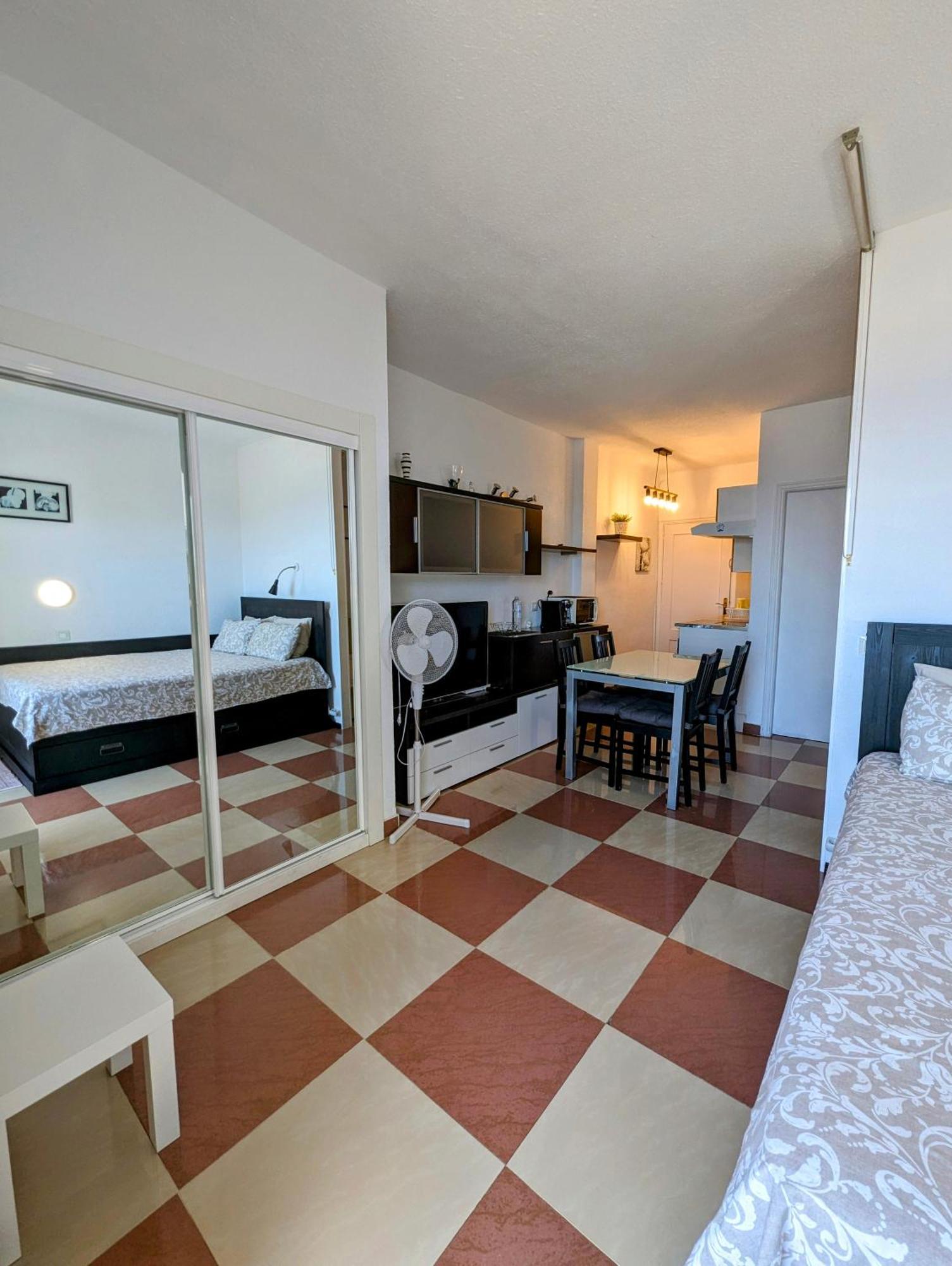 Studio Playa Paraiso Tenerife - Ocean View And Internet Wifi Optical Fiber - For Rent Екстер'єр фото