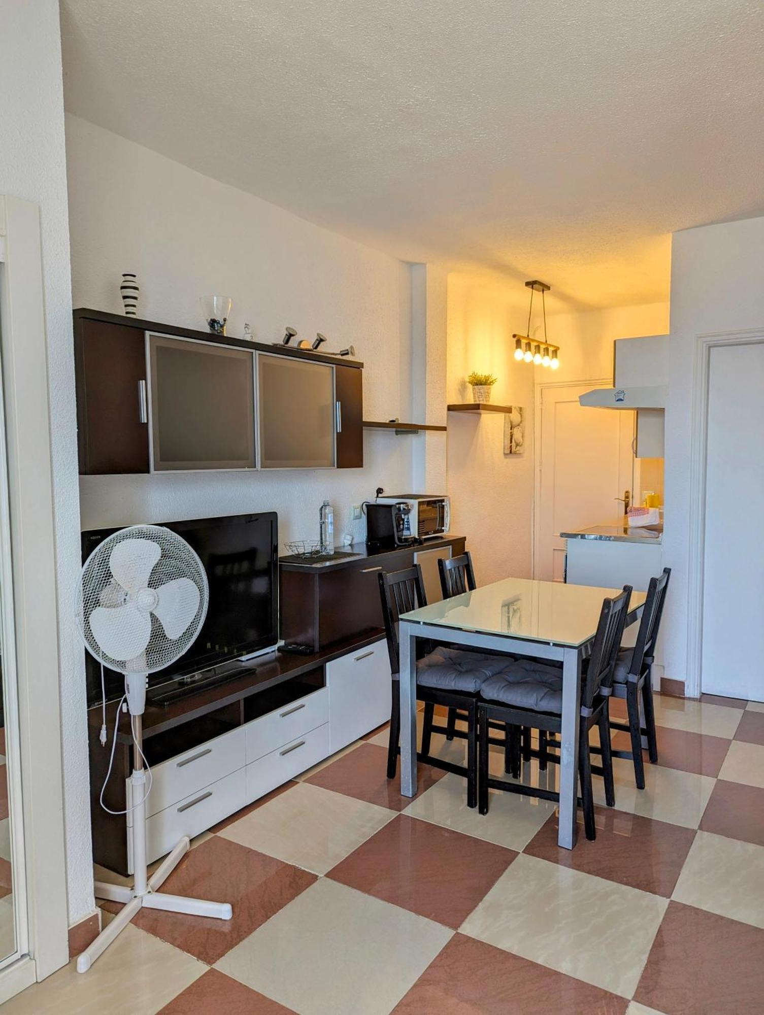 Studio Playa Paraiso Tenerife - Ocean View And Internet Wifi Optical Fiber - For Rent Екстер'єр фото